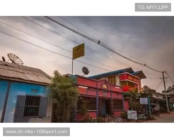 张百乔游戏机电梯相遇外国人事件揭秘探讨多元文化碰撞与交流 张百乔游戏机电梯相遇外国人事件揭秘探讨多元文化碰撞与交流